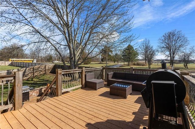 1337 SE 12th Terrace, Lee's Summit, MO 64081