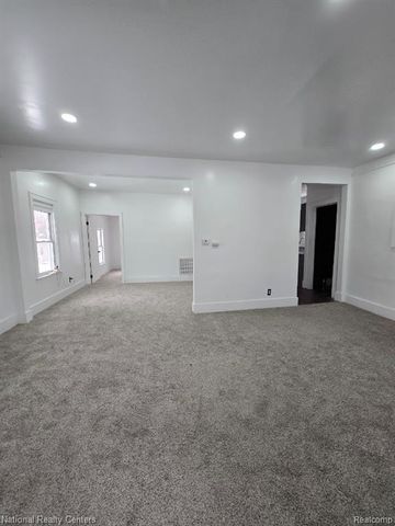 18910 Wormer Street, Detroit, MI 48219