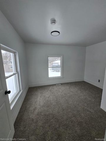 18910 Wormer Street, Detroit, MI 48219