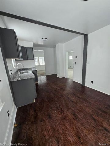 18910 Wormer Street, Detroit, MI 48219