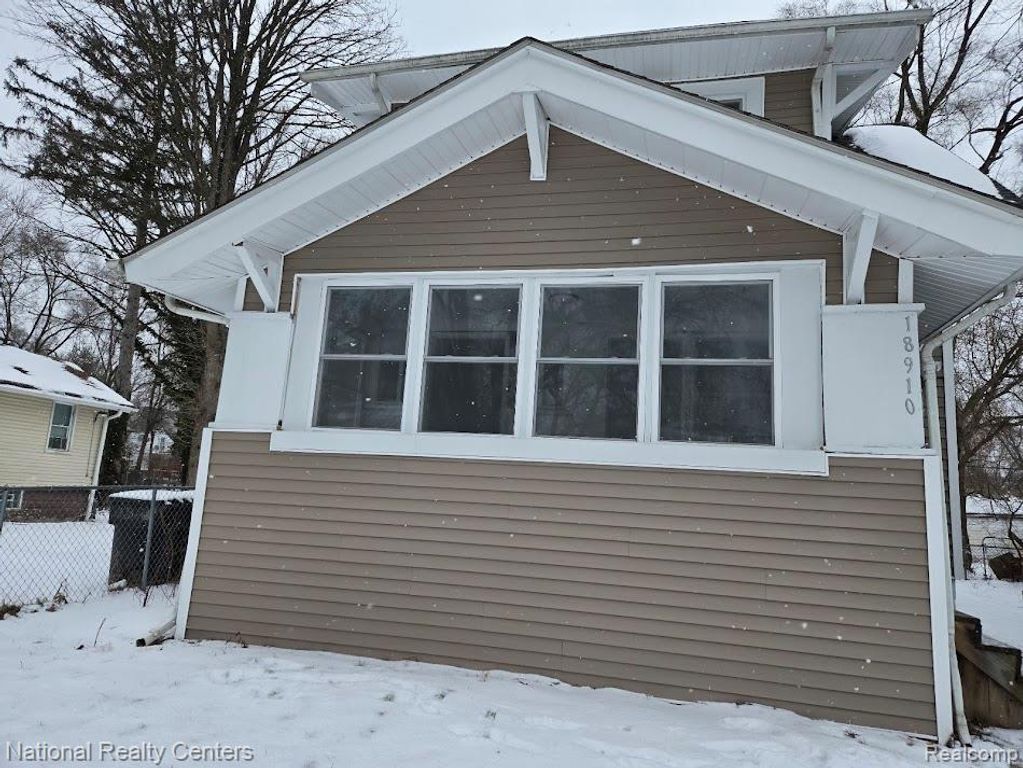 18910 Wormer Street, Detroit, MI 48219