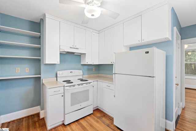 301 Brookwood Drive, Greenville, SC 29605