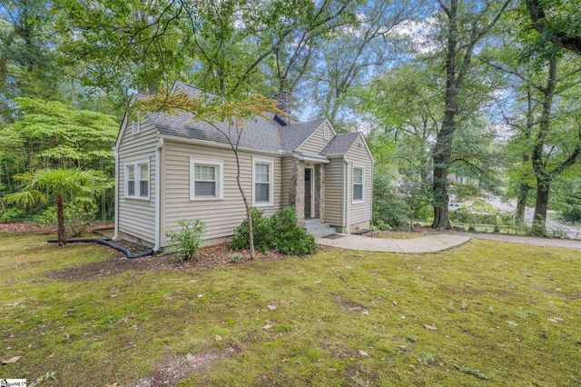 301 Brookwood Drive, Greenville, SC 29605