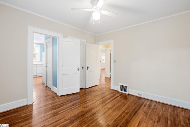 301 Brookwood Drive, Greenville, SC 29605