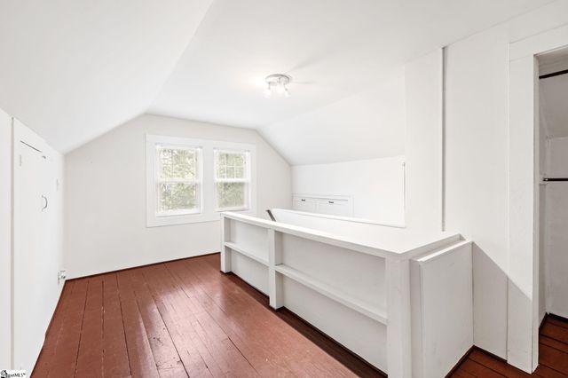301 Brookwood Drive, Greenville, SC 29605