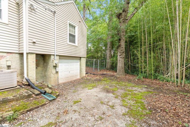 301 Brookwood Drive, Greenville, SC 29605