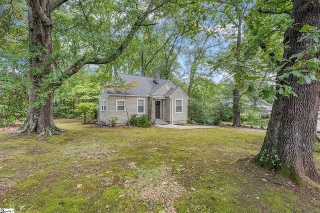 301 Brookwood Drive, Greenville, SC 29605