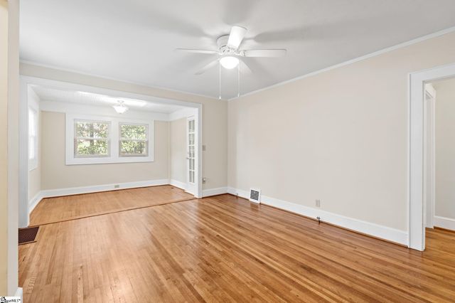 301 Brookwood Drive, Greenville, SC 29605