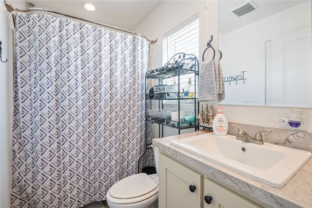 70 W Iceberg Canyon Drive, Meadview, AZ 86444