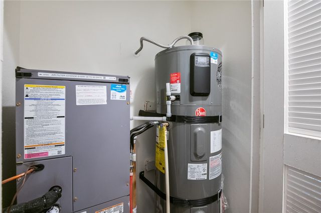 70 W Iceberg Canyon Drive, Meadview, AZ 86444