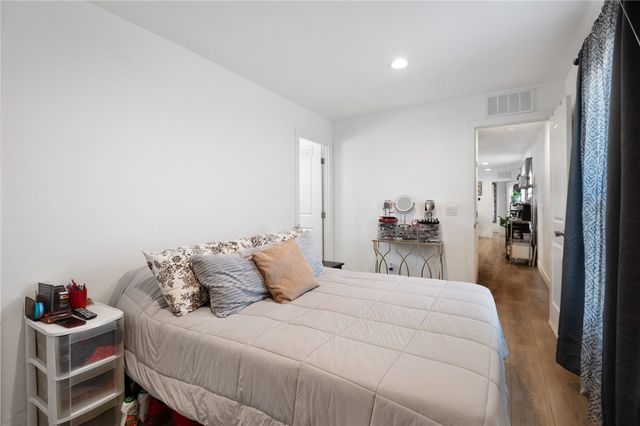 70 W Iceberg Canyon Drive, Meadview, AZ 86444