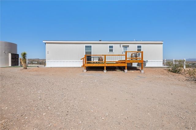 70 W Iceberg Canyon Drive, Meadview, AZ 86444