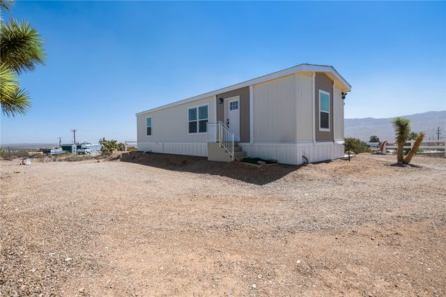 70 W Iceberg Canyon Drive, Meadview, AZ 86444