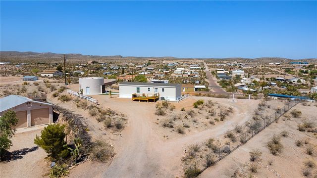 70 W Iceberg Canyon Drive, Meadview, AZ 86444