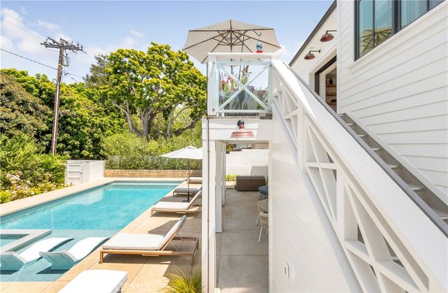 625 Saint James Road, Newport Beach, CA 92663