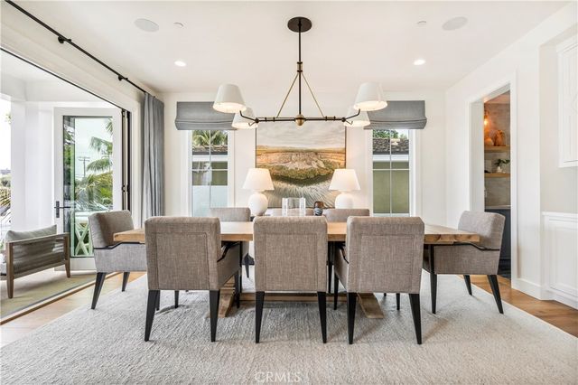 625 Saint James Road, Newport Beach, CA 92663