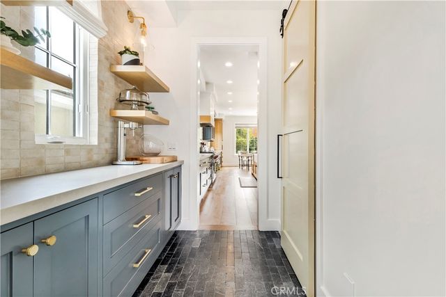 625 Saint James Road, Newport Beach, CA 92663