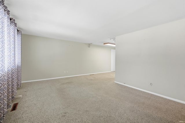 2714 Barnhart Avenue, Fort Wayne, IN 46805