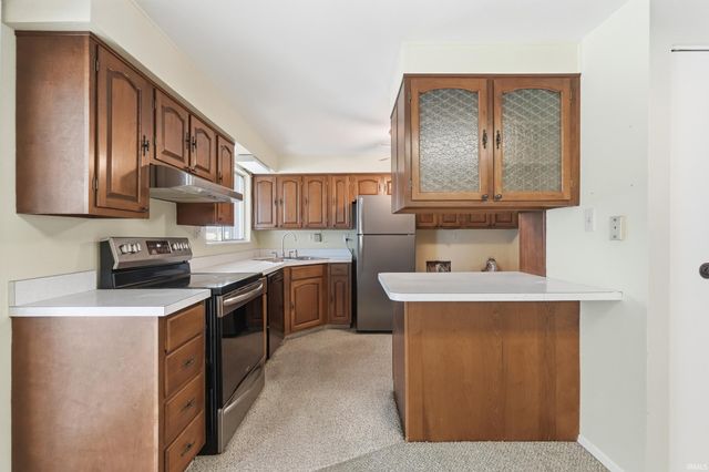 2714 Barnhart Avenue, Fort Wayne, IN 46805