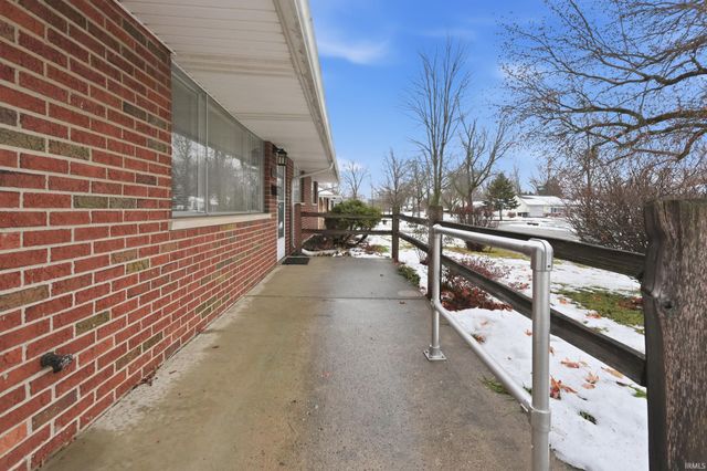 2714 Barnhart Avenue, Fort Wayne, IN 46805