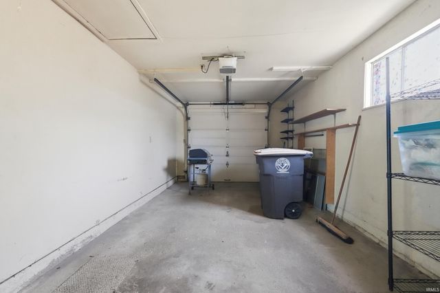 2714 Barnhart Avenue, Fort Wayne, IN 46805