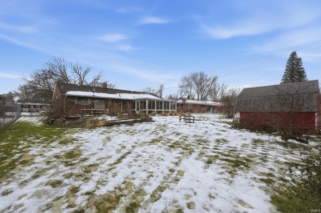 2714 Barnhart Avenue, Fort Wayne, IN 46805