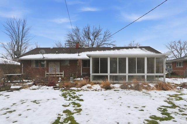 2714 Barnhart Avenue, Fort Wayne, IN 46805