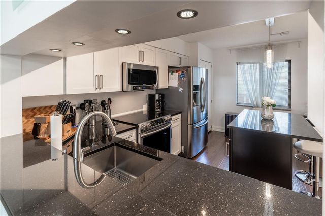 2206 S Cypress Bend Drive 803, Pompano Beach, FL 33069