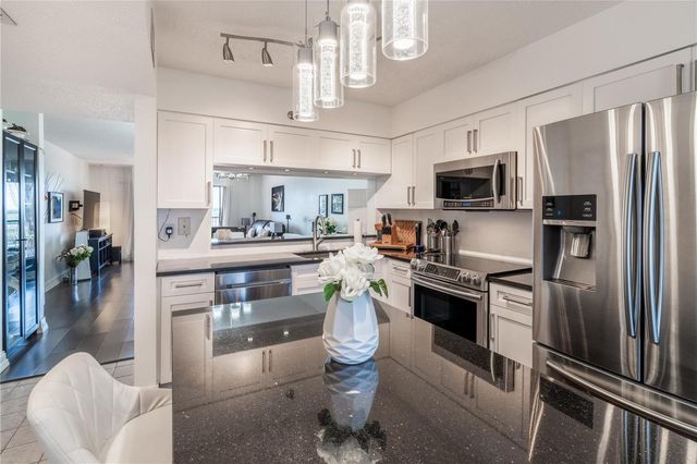 2206 S Cypress Bend Drive 803, Pompano Beach, FL 33069