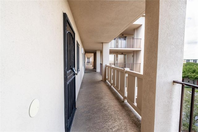 2206 S Cypress Bend Drive 803, Pompano Beach, FL 33069