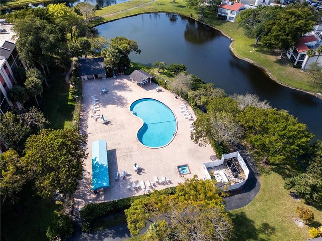 2206 S Cypress Bend Drive 803, Pompano Beach, FL 33069