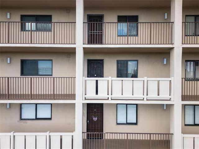 2206 S Cypress Bend Drive 803, Pompano Beach, FL 33069