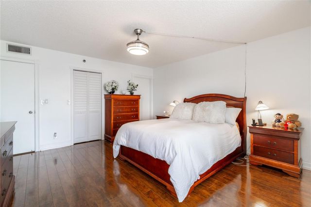 2206 S Cypress Bend Drive 803, Pompano Beach, FL 33069