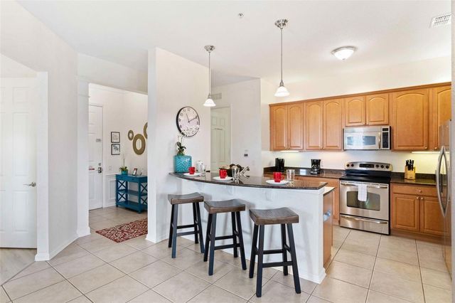 4840 CAYVIEW AVENUE 403, Orlando, FL 32819