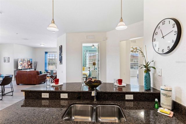 4840 CAYVIEW AVENUE 403, Orlando, FL 32819