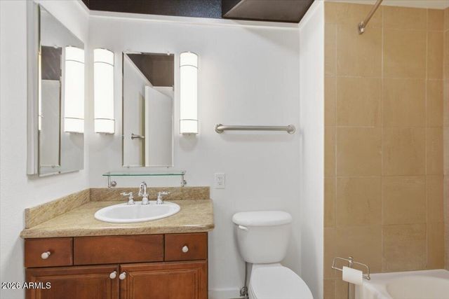 4750 N CENTRAL Avenue B14, Phoenix, AZ 85012