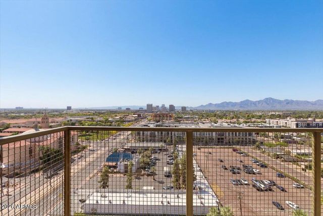 4750 N CENTRAL Avenue B14, Phoenix, AZ 85012