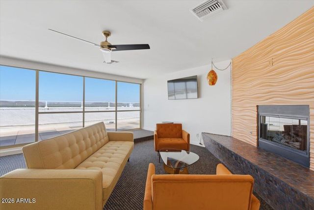 4750 N CENTRAL Avenue B14, Phoenix, AZ 85012