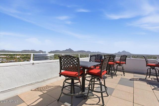 4750 N CENTRAL Avenue B14, Phoenix, AZ 85012