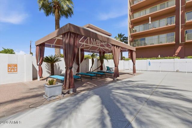 4750 N CENTRAL Avenue B14, Phoenix, AZ 85012