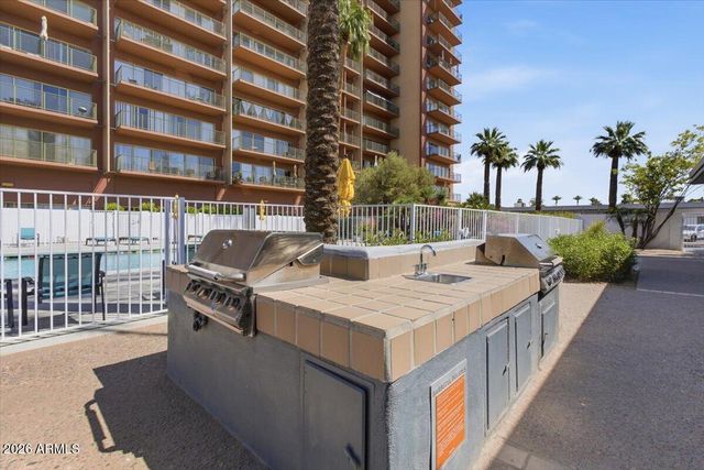 4750 N CENTRAL Avenue B14, Phoenix, AZ 85012