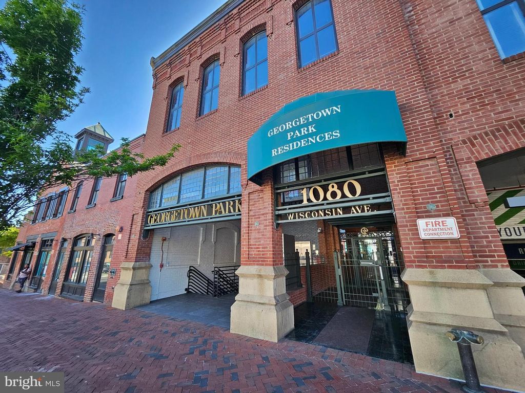 Image 1 of property listing at 1080 WISCONSIN AVE NW #2020, Washington, DC 20007