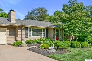 1153 S 96th Street, Omaha, NE 68124