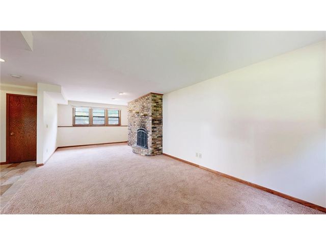 3308 Roosevelt Court NE 3310, Saint Anthony, MN 55418