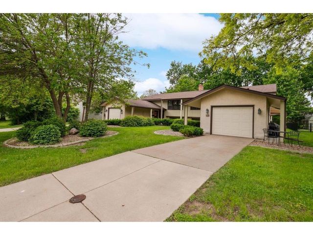 3308 Roosevelt Court NE 3310, Saint Anthony, MN 55418