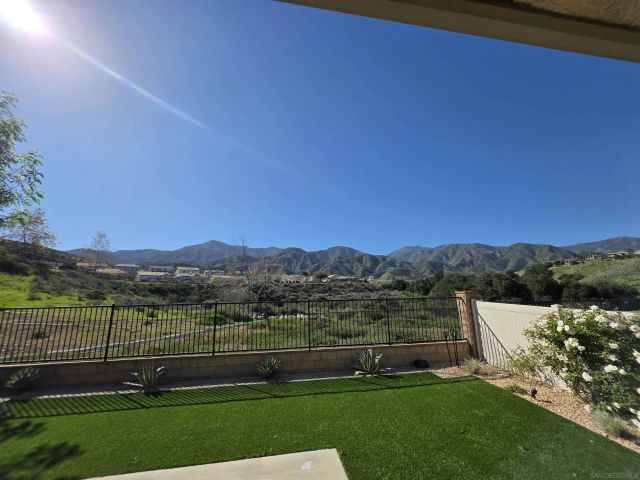 11727 Coriander Way, Corona, CA 92883