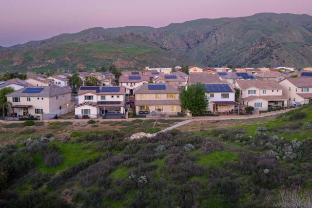 11727 Coriander Way, Corona, CA 92883