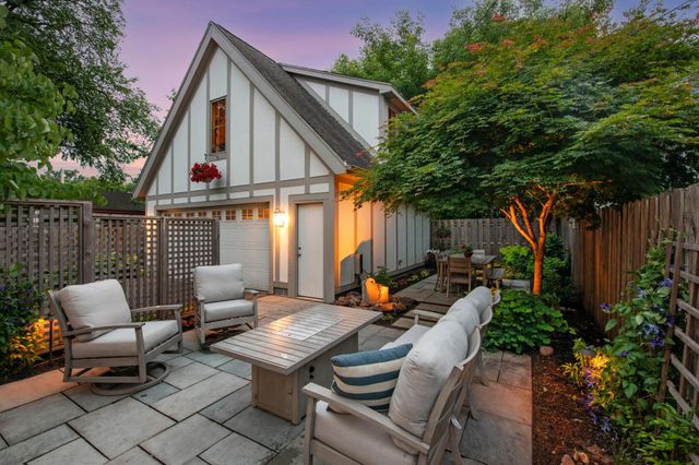 4312 Beard Avenue S, Minneapolis, MN 55410