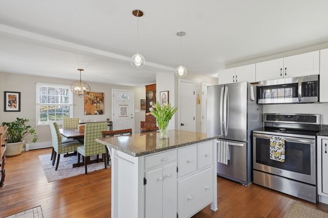 68 Pearson Dr, Newbury, MA 01922