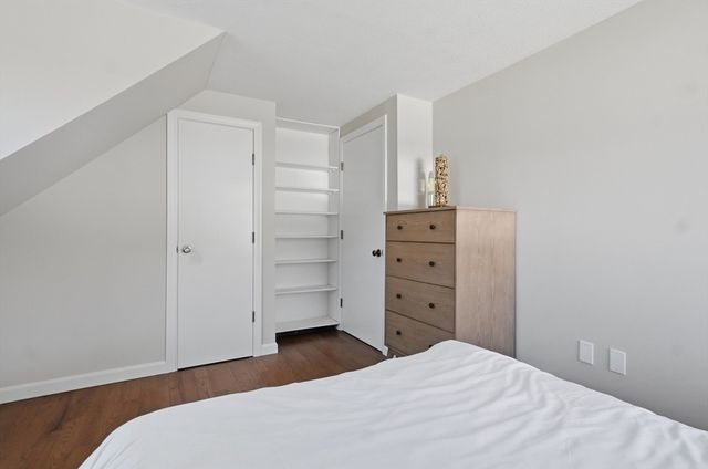 68 Pearson Dr, Newbury, MA 01922